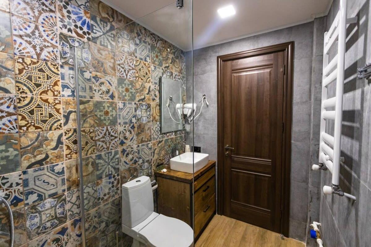 3Br Apt W Huge Terrace & Magnificent Views Tbilisi Exteriör bild